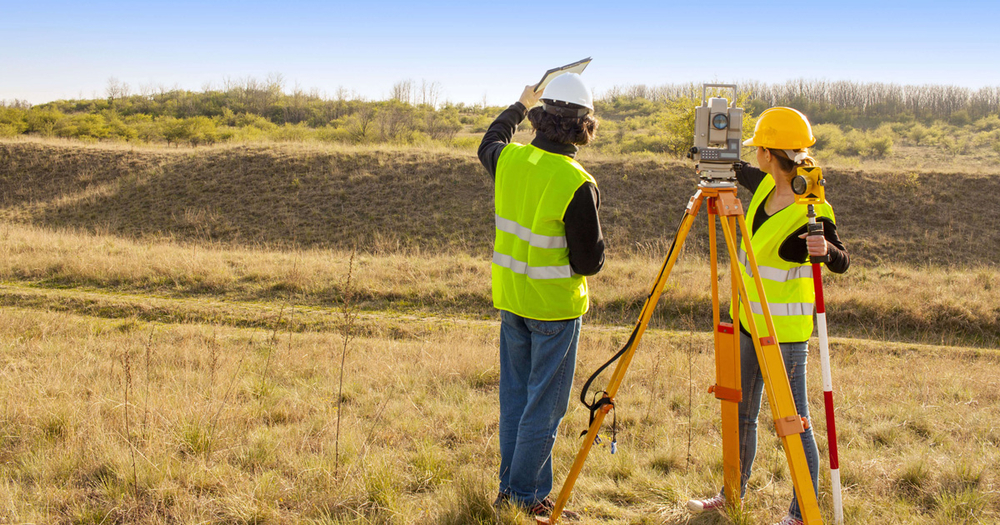 land surveyor equipment